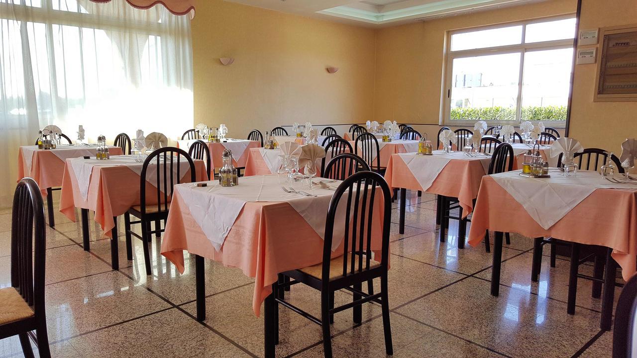 Re Di Cuori Hotel Caianello Exterior photo